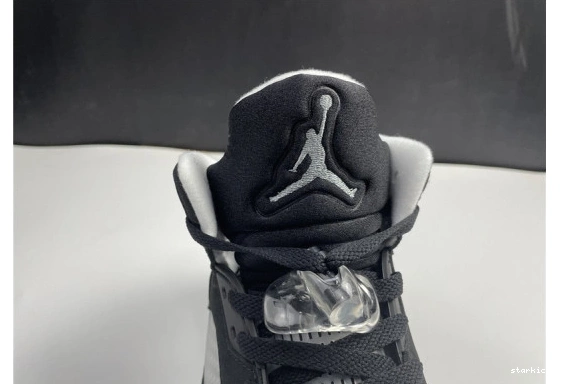 CT4838-011 Jordan CT4838-011 Air 5 “Oreo” 0722